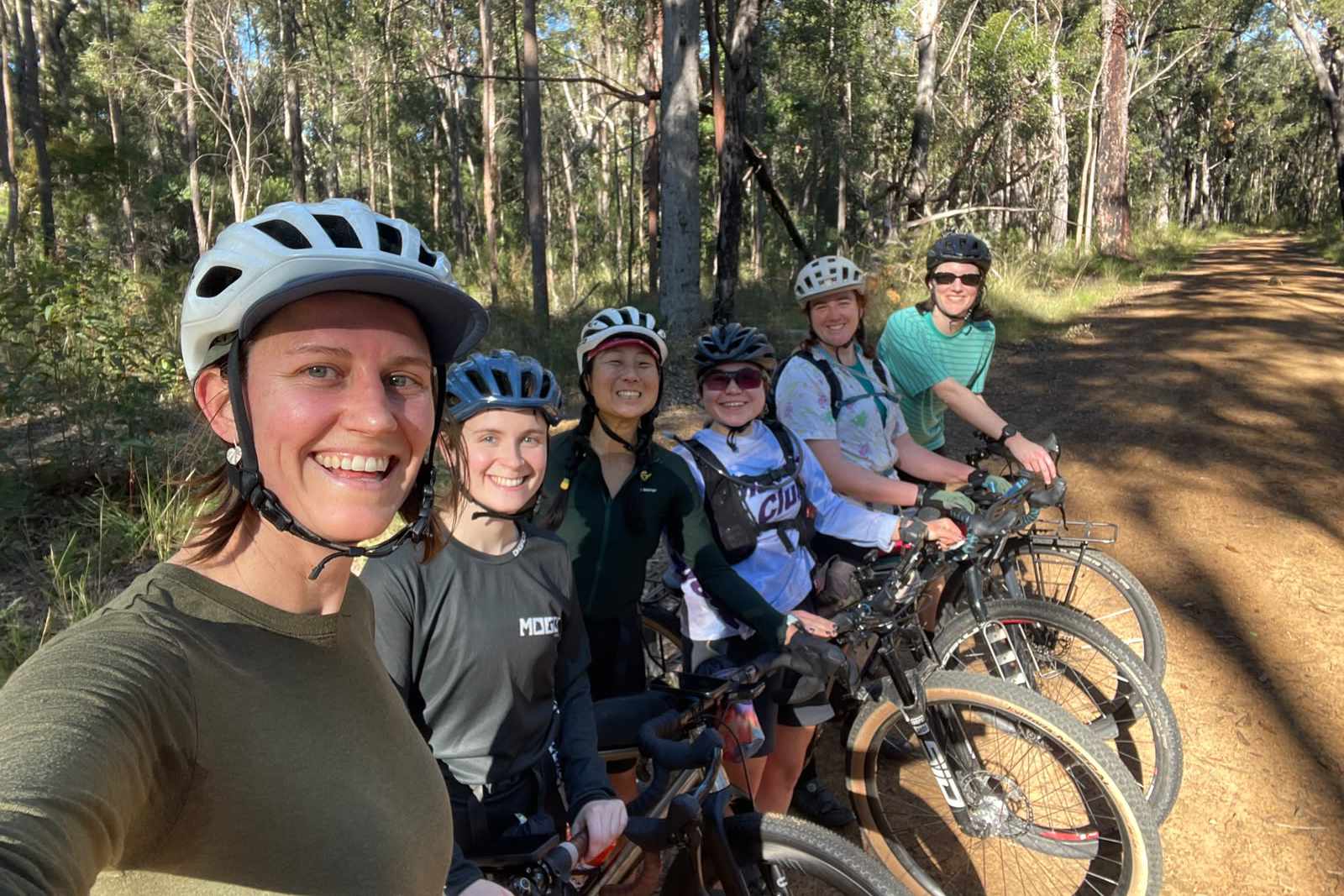 Womens + FLINTA Bikepacking day ride