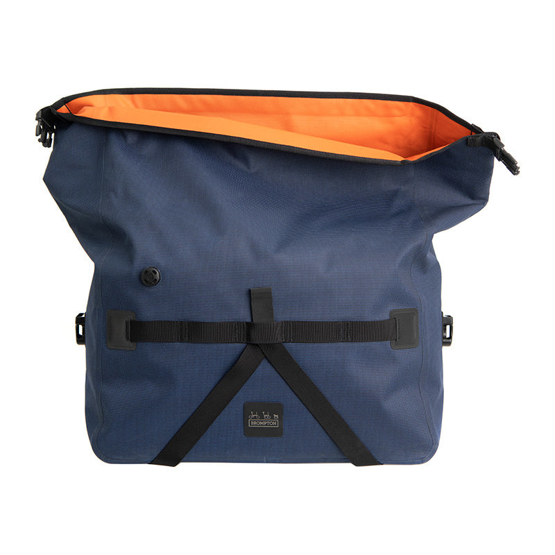 Brompton Borough Waterproof Bag in Navy