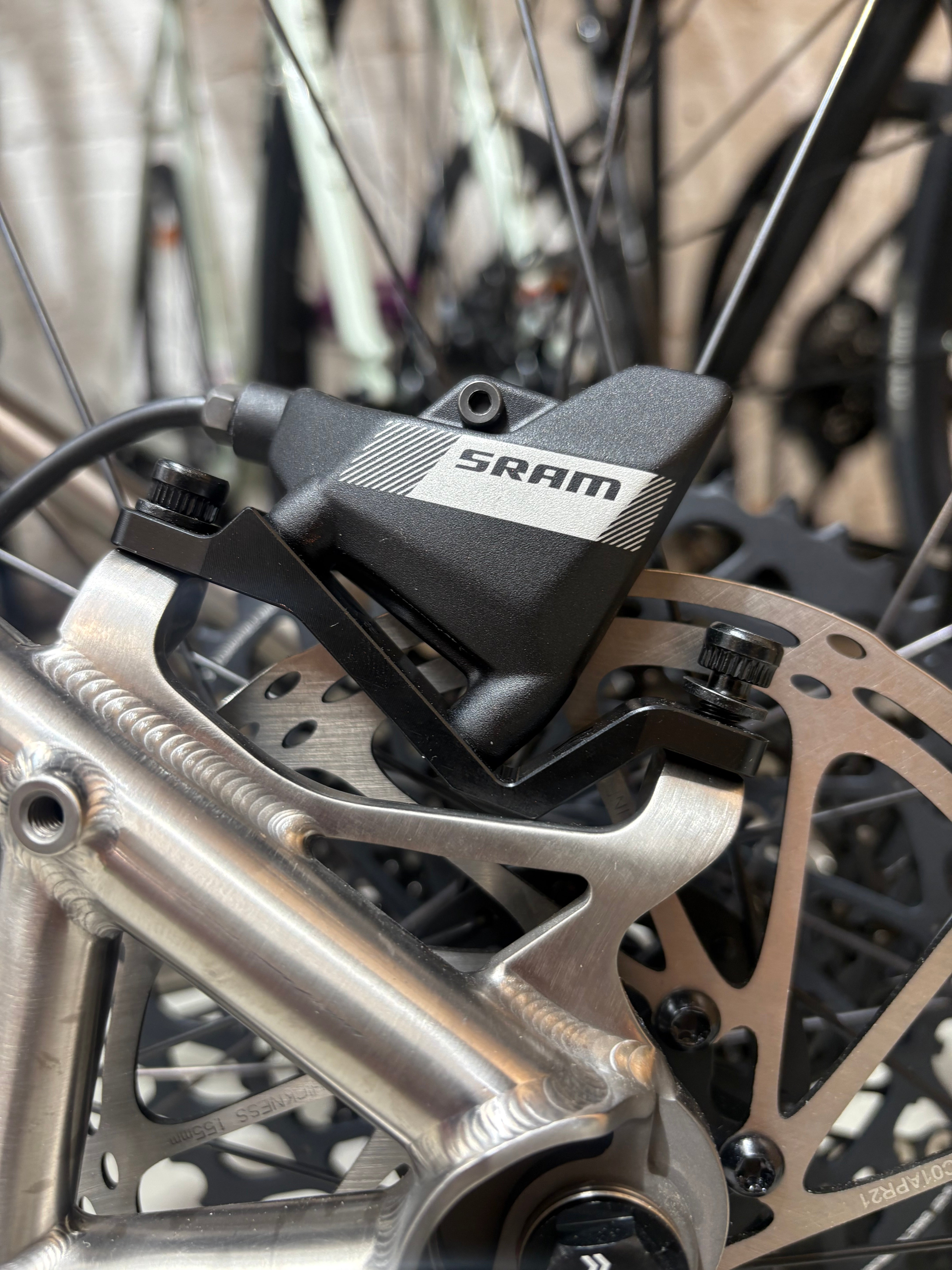 Curve Brake Adapter - Post Mount to Flat Mount PM to FM +20mm