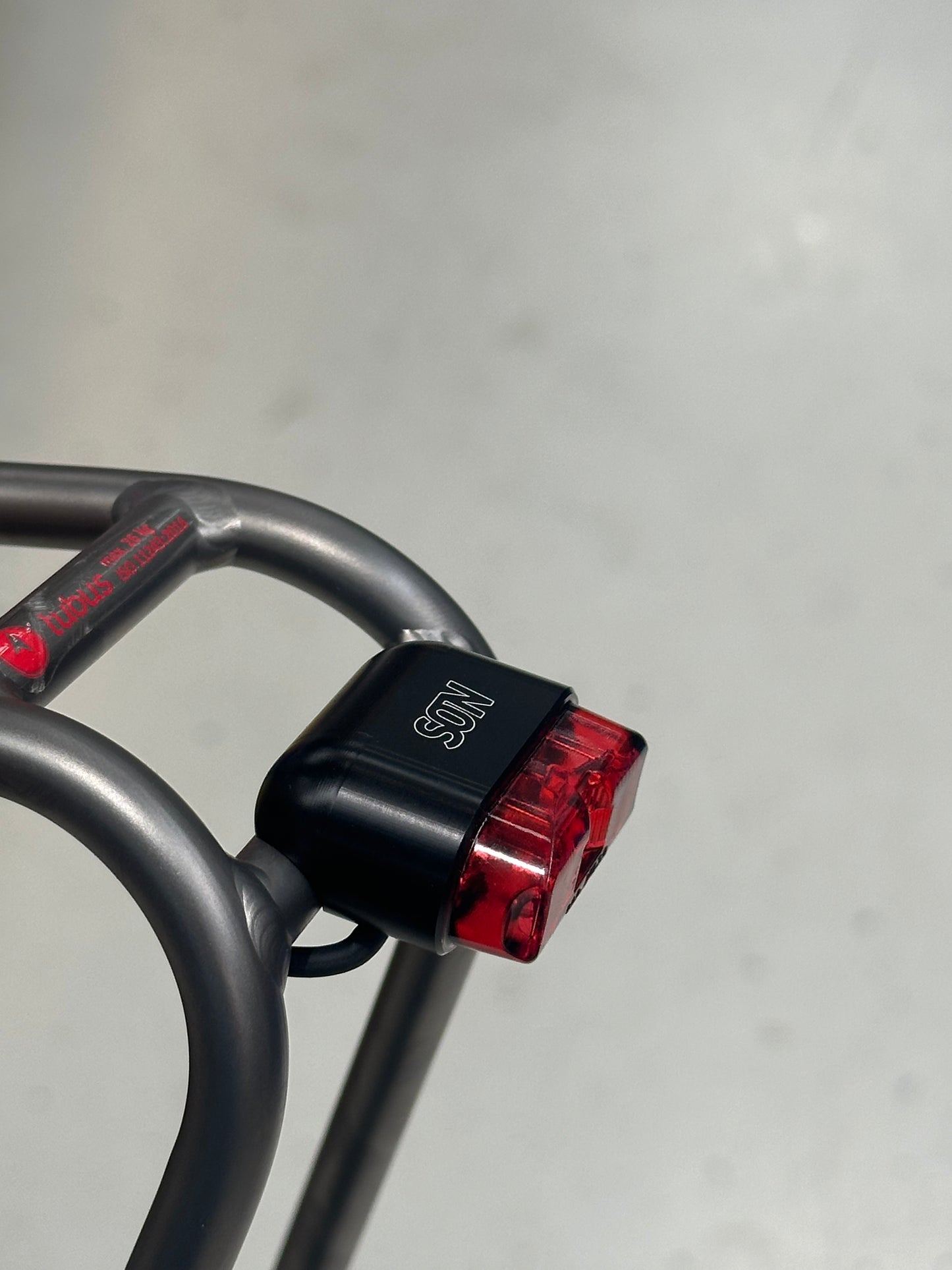 Schmidt SON Rear Light - Rack 10mm Tube Mount