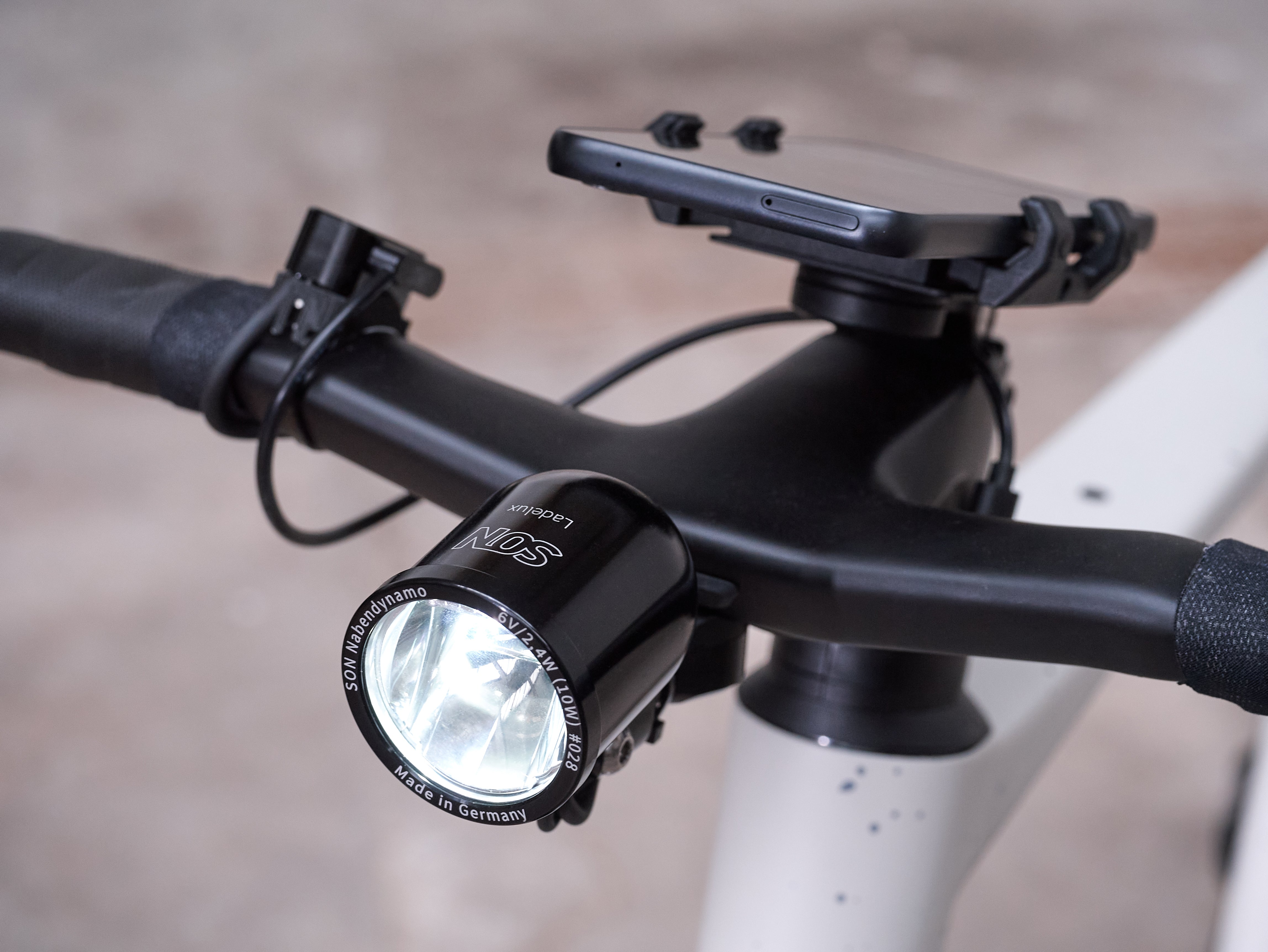 SON Ladelux Headlight w/ High Beam, USB Charging Function (Black)