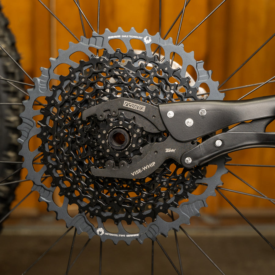 Pedros Vise Whip II