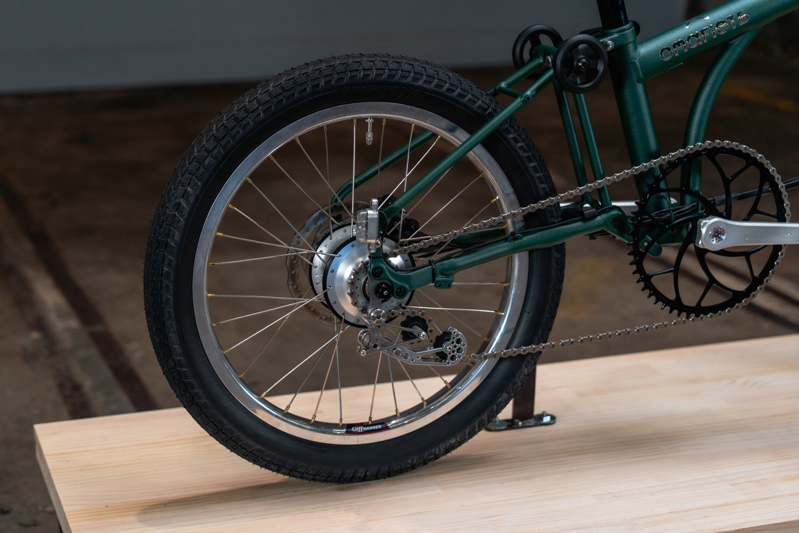 Brompton G Line with Rohloff (Medium Green)