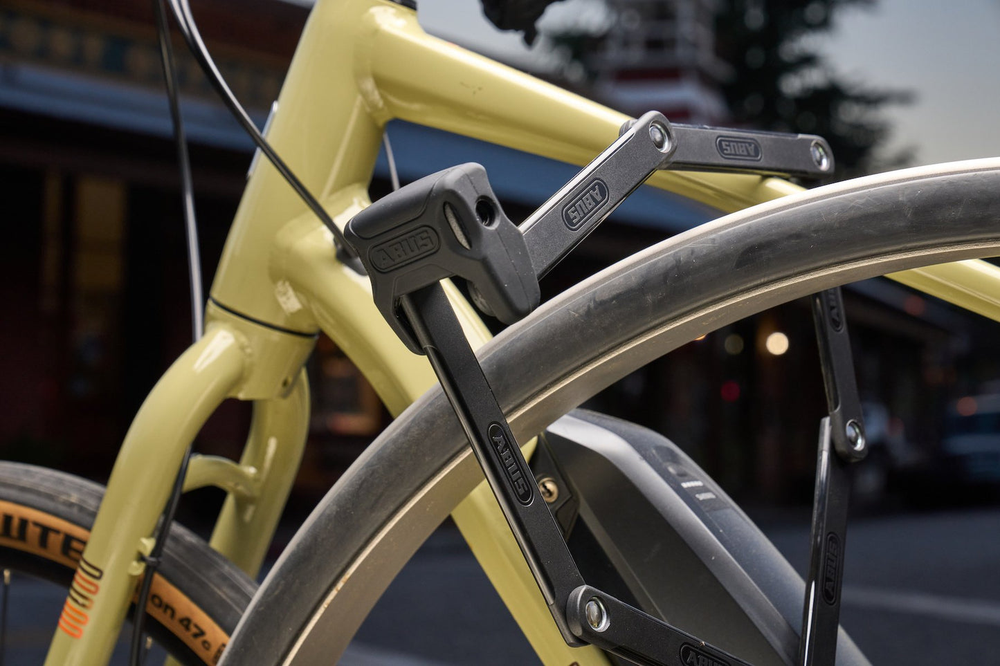 Abus Bordo 6000K 90cm Black