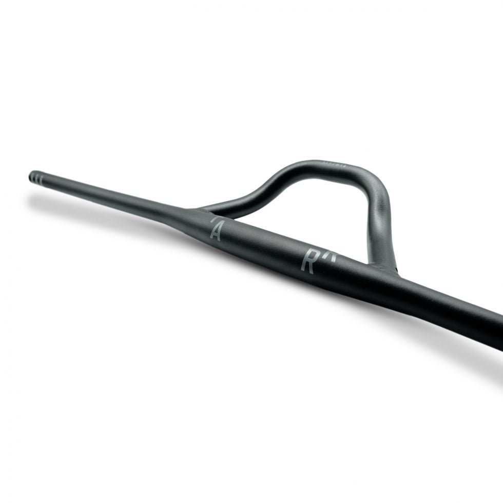 Farr Handlebar Aero MTB 760mm wide with forward extension