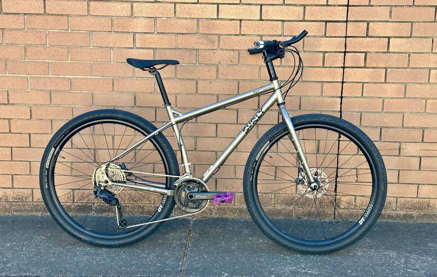 Surly Ogre House Build - 2x11 Cues. Medium