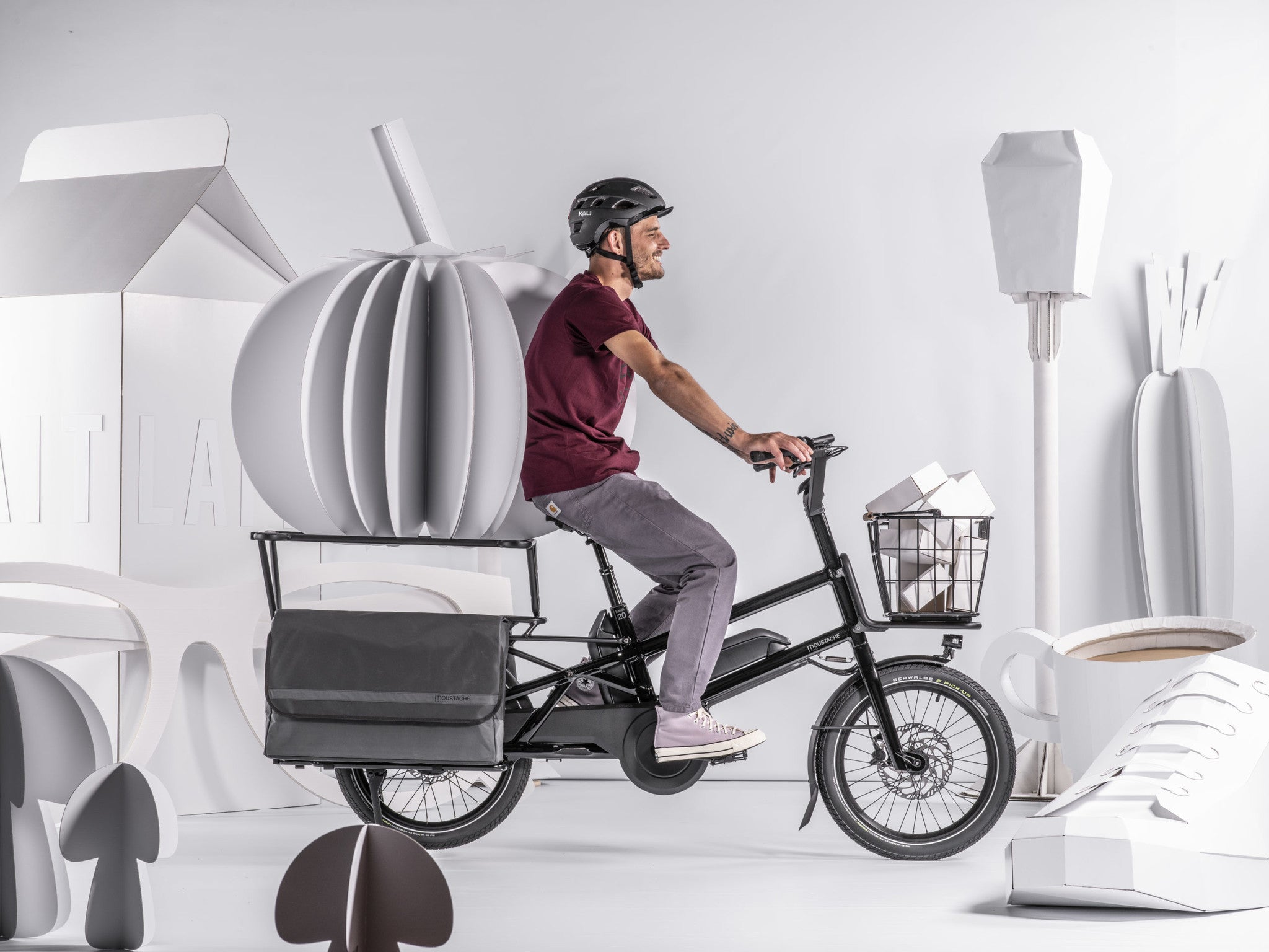 Moustache Lundi Cargo 20.5