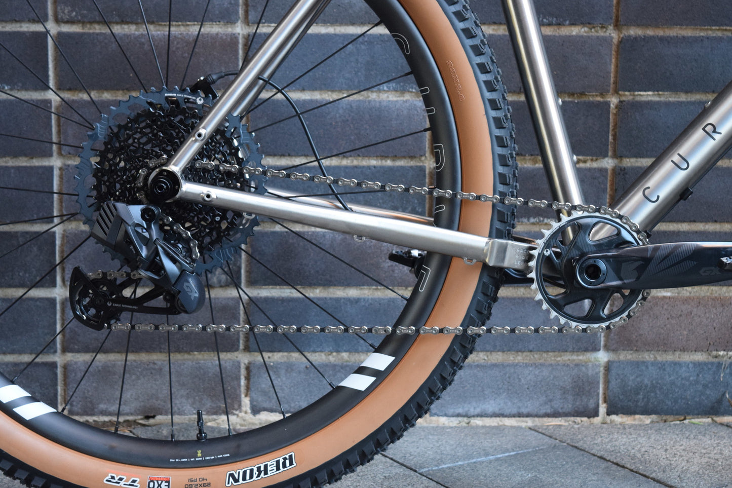 Curve GMX+ Custom Build - Drop Bar