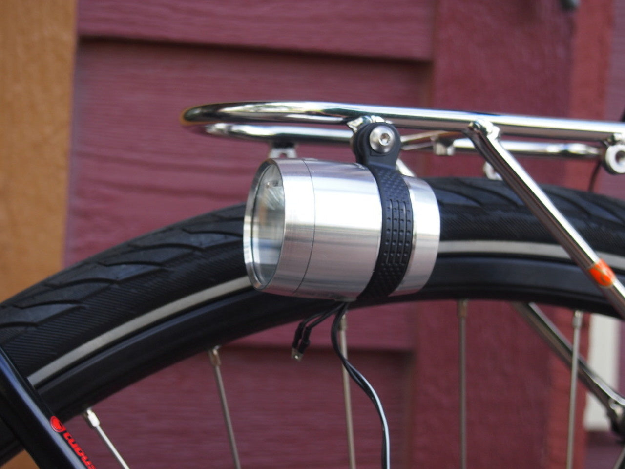 Busch & Muller IQ-X T Senso Plus LED Dynamo Front Light