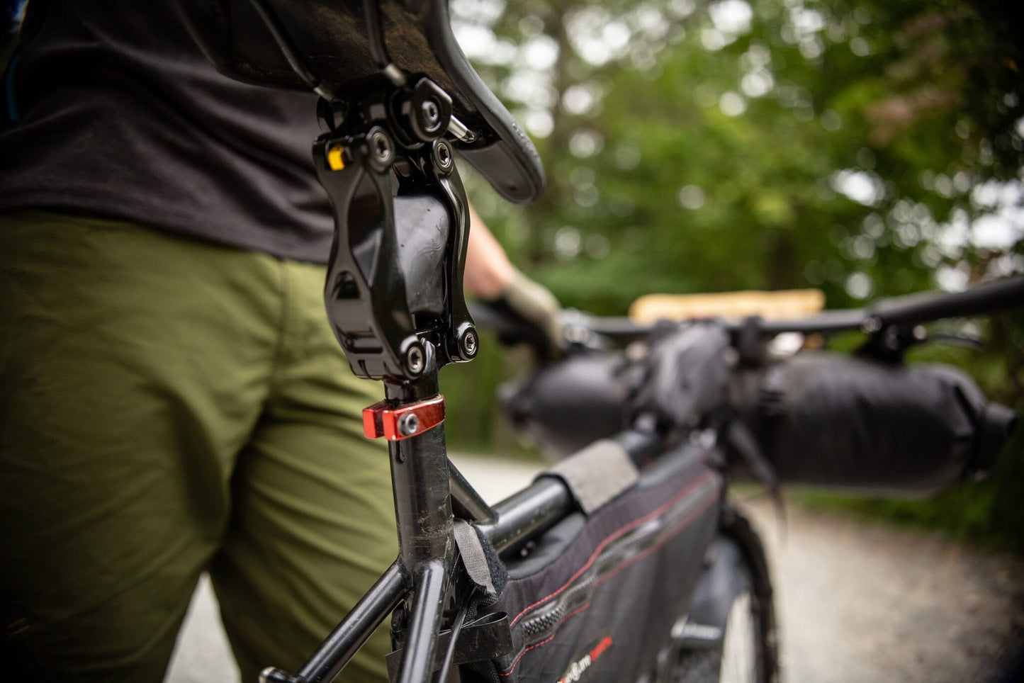 Cane Creek G4 Thudbuster Long Travel Seatpost (Medium elastomer standard)