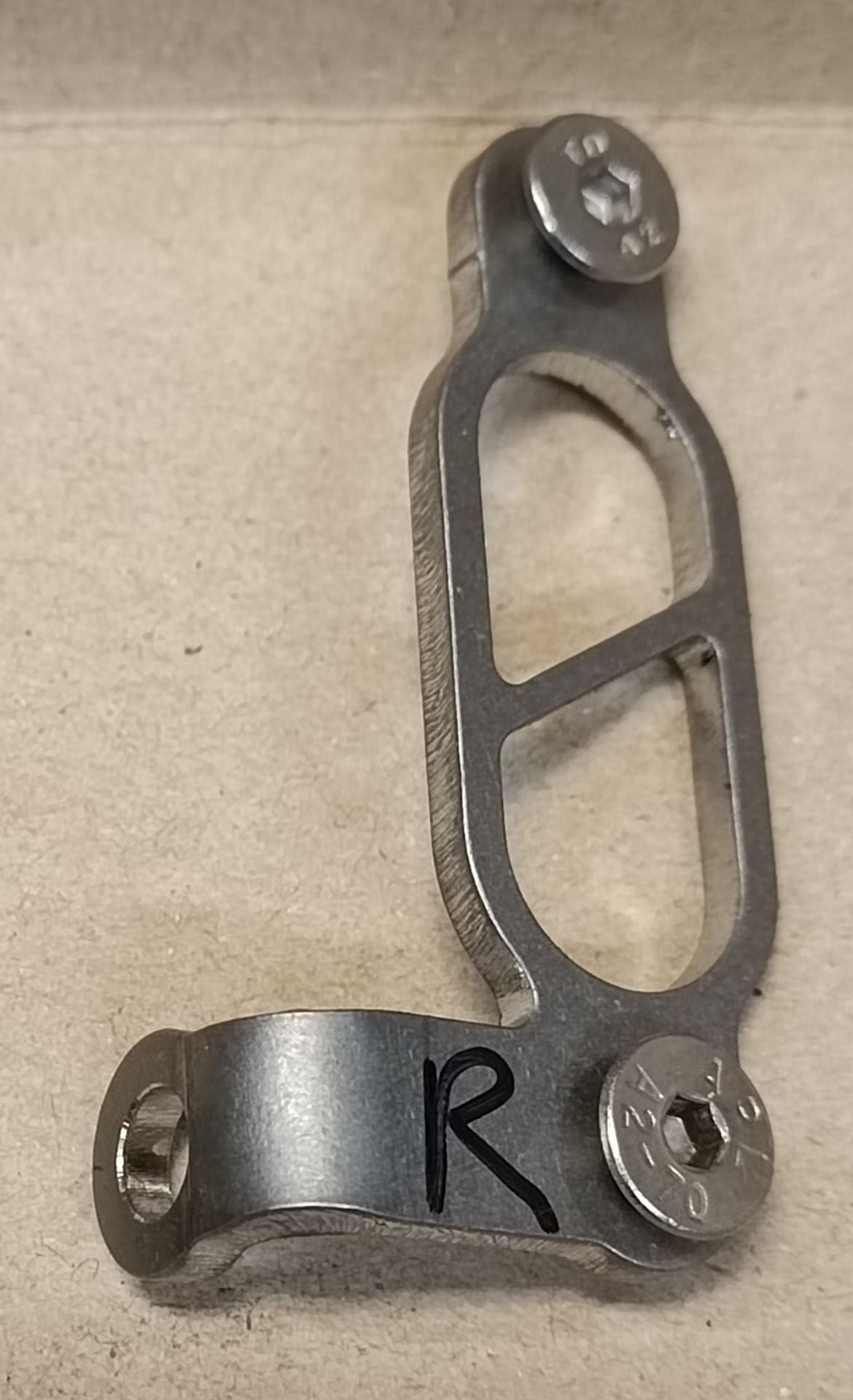 Eerder Metal Righty Rear Light Bracket