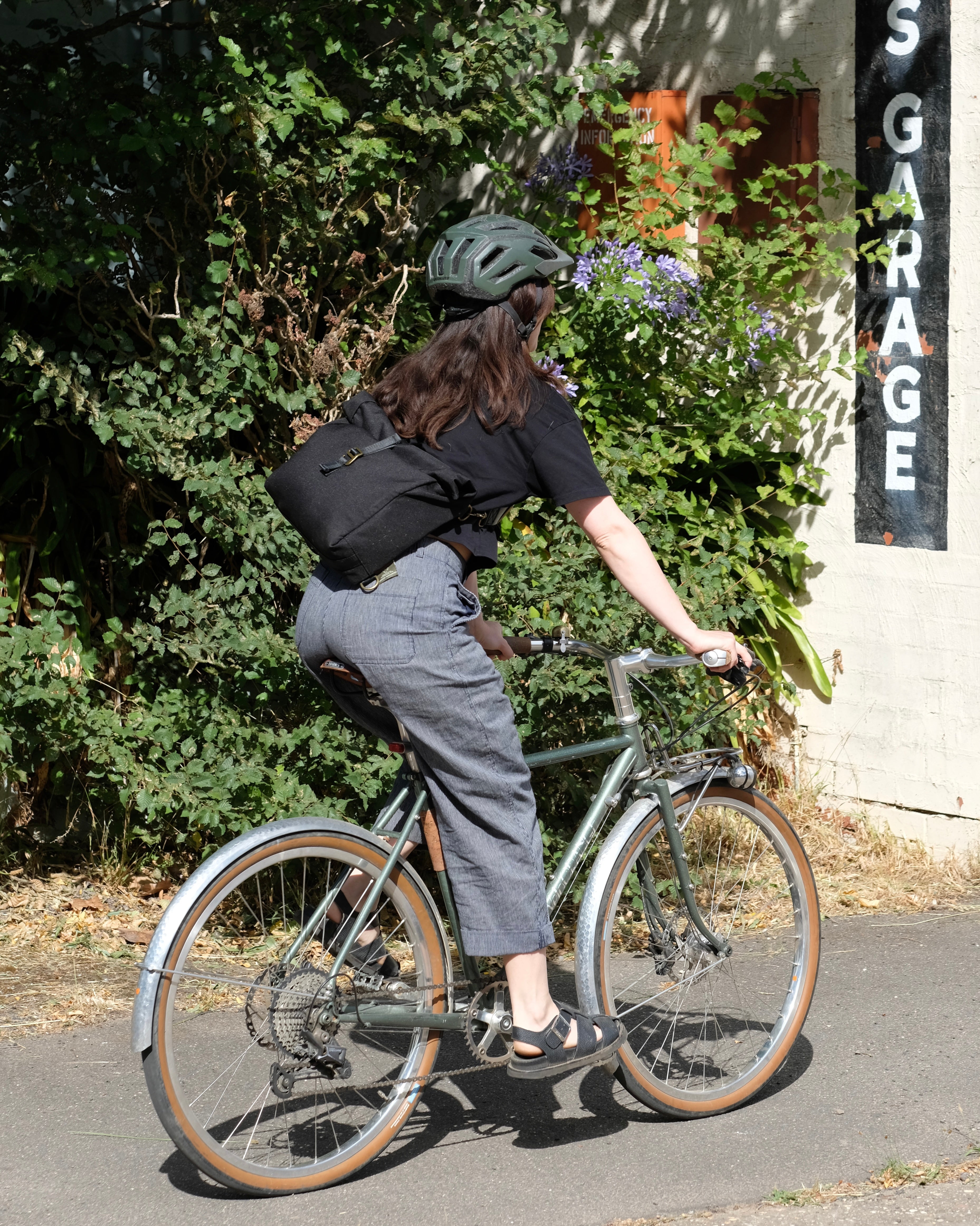 Framework Designs Echo Messenger Bag