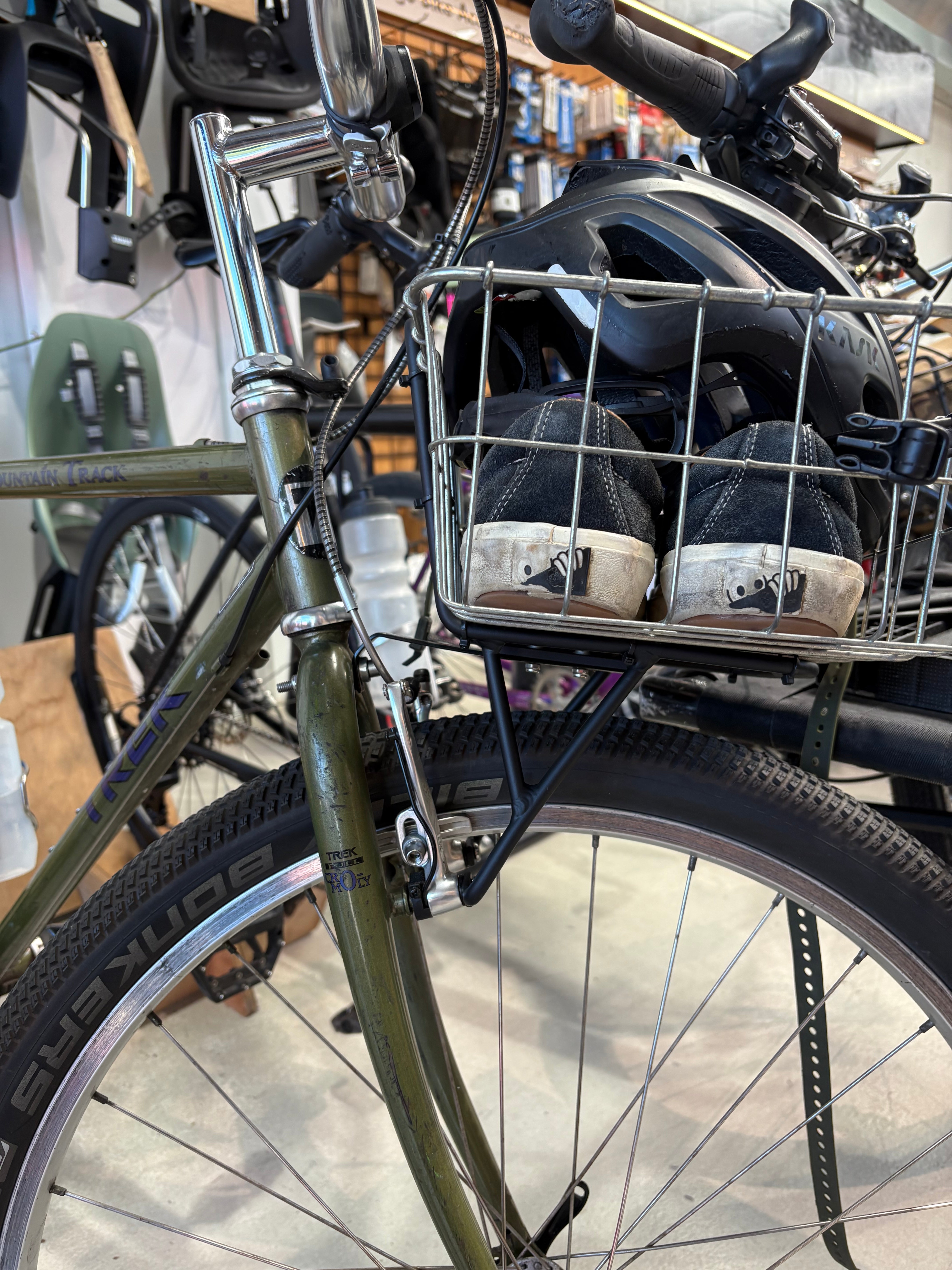 Front Carrier rack , V-Brake Mounted (9kg max)