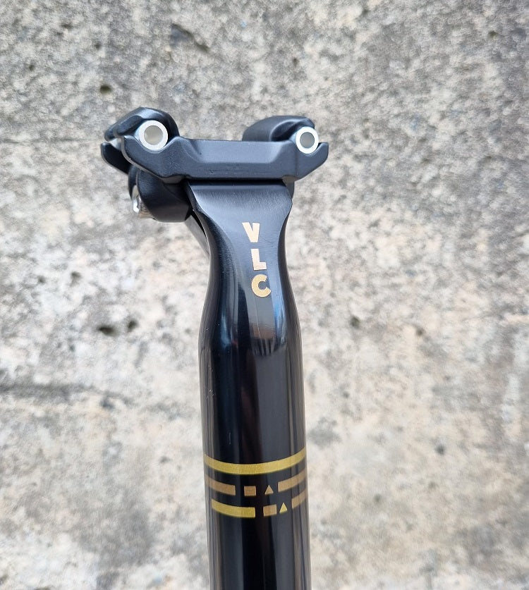 Veloci Torch Seatpost, 27.2x400mm, 18mm Offset