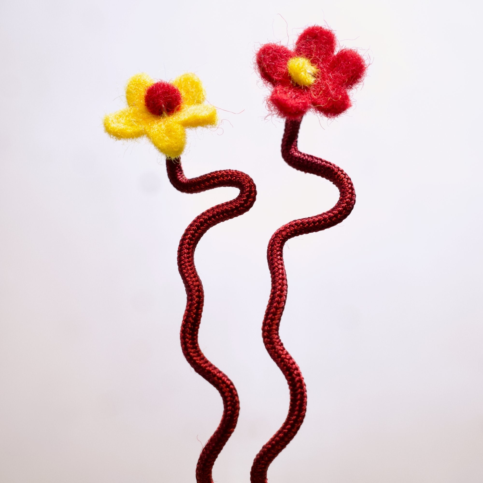 Ghooost Twist Flower