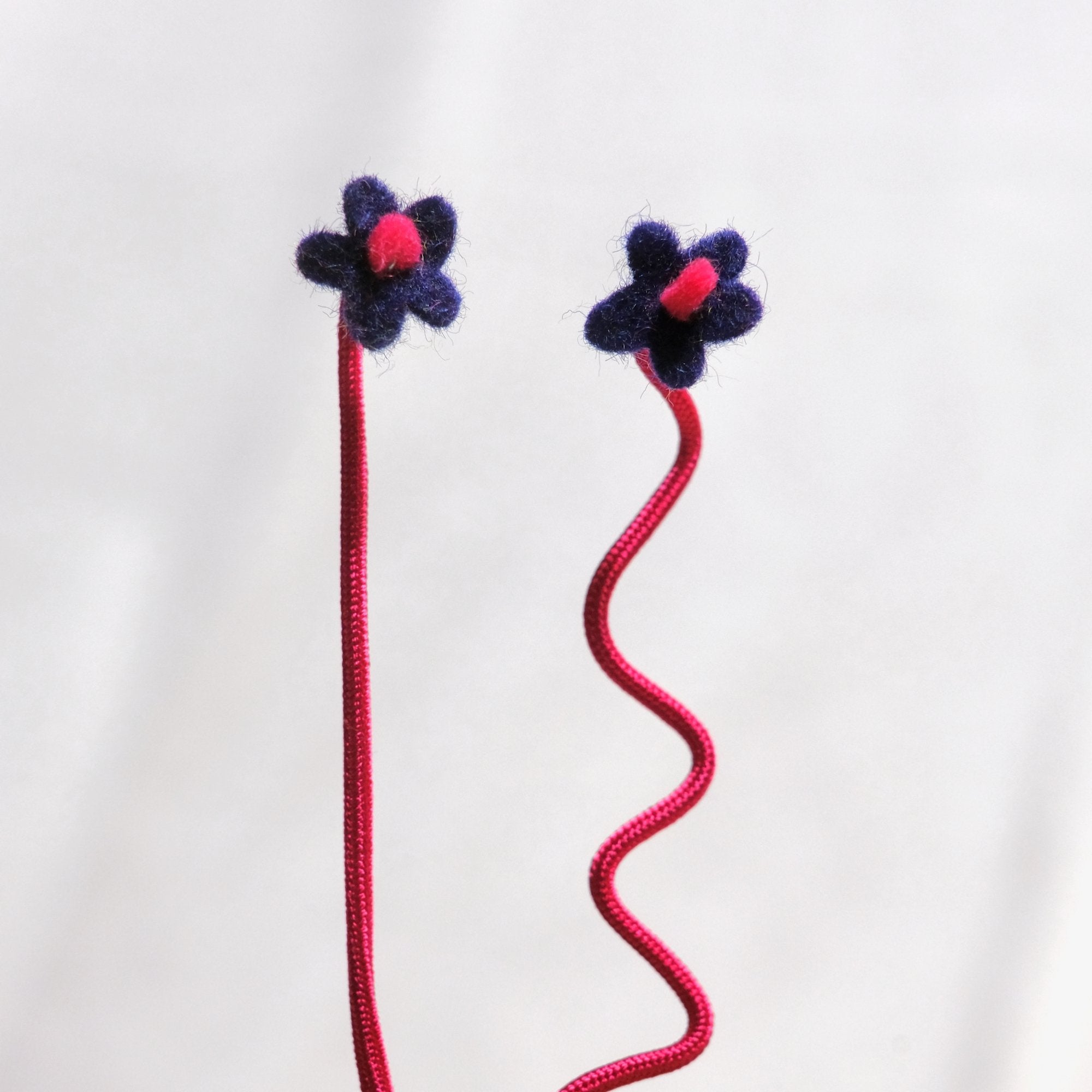 Ghooost Twist Flower