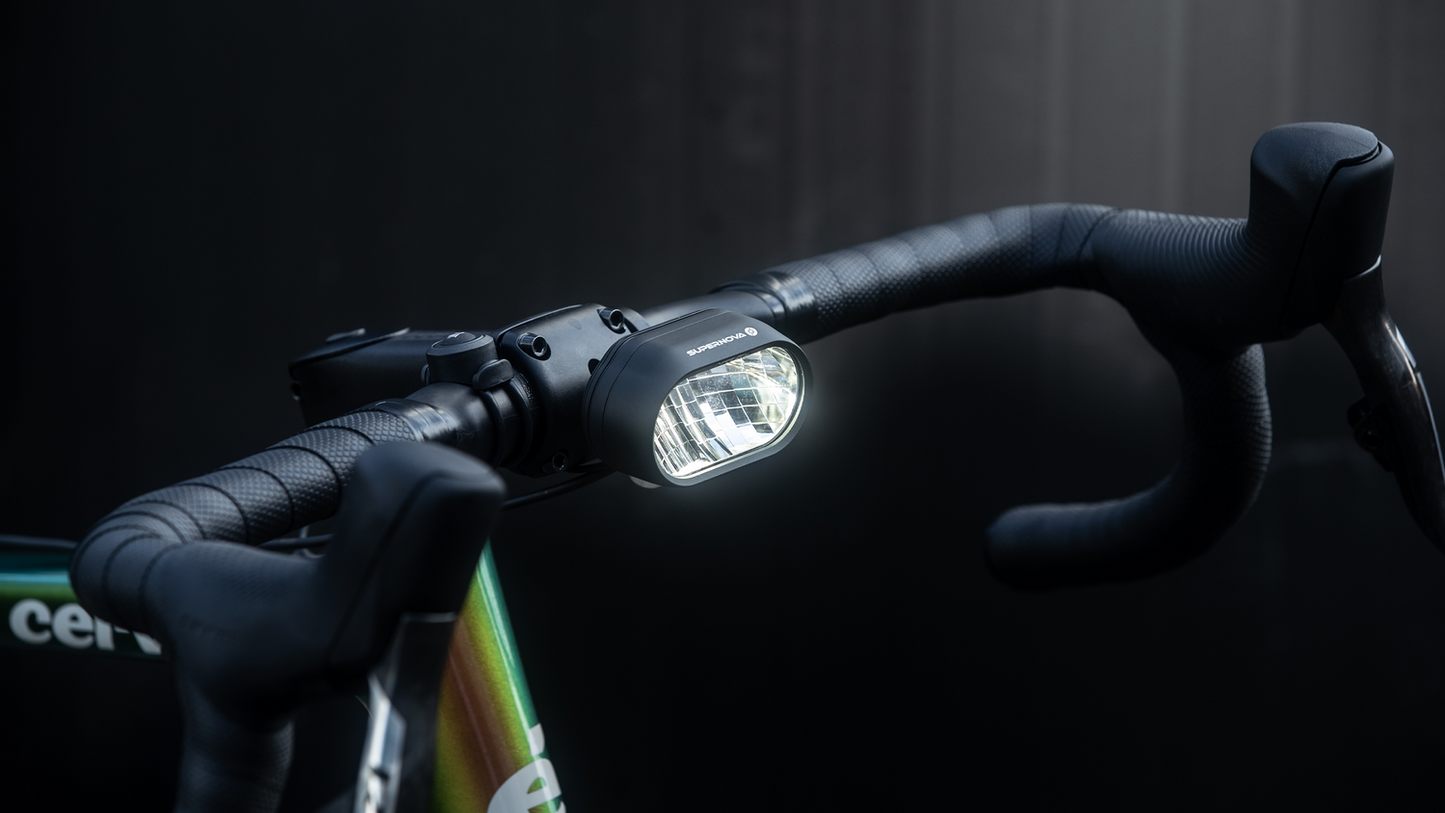Supernova M99 DY Pro Dynamo Light (with high beam function) Black